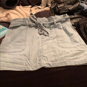 *PRICE DROP*American Eagle Paperbag Chambray Skirt